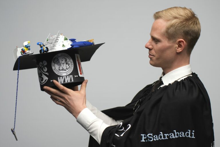 Successful doctorate of Benedikt Diepold!